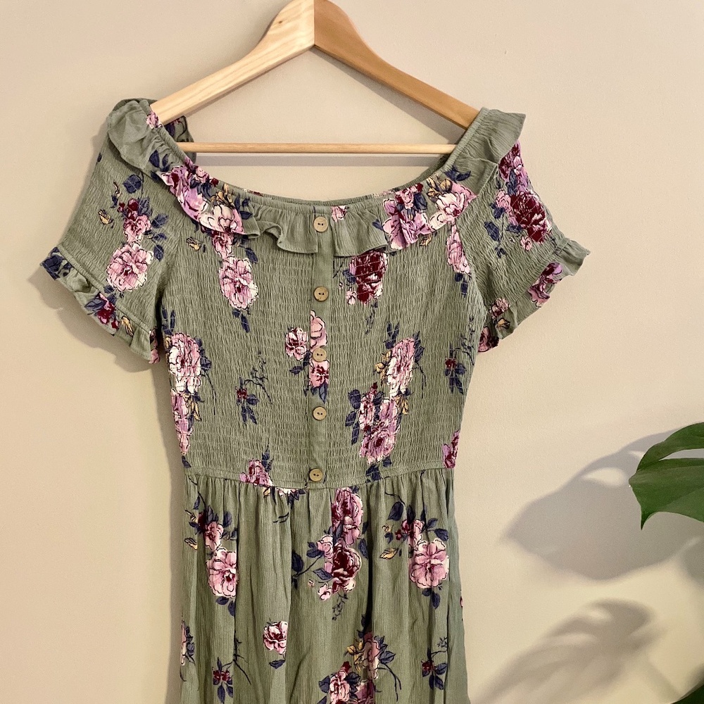 NWT Xhilaration Off the Shoulder Floral Mini Dress